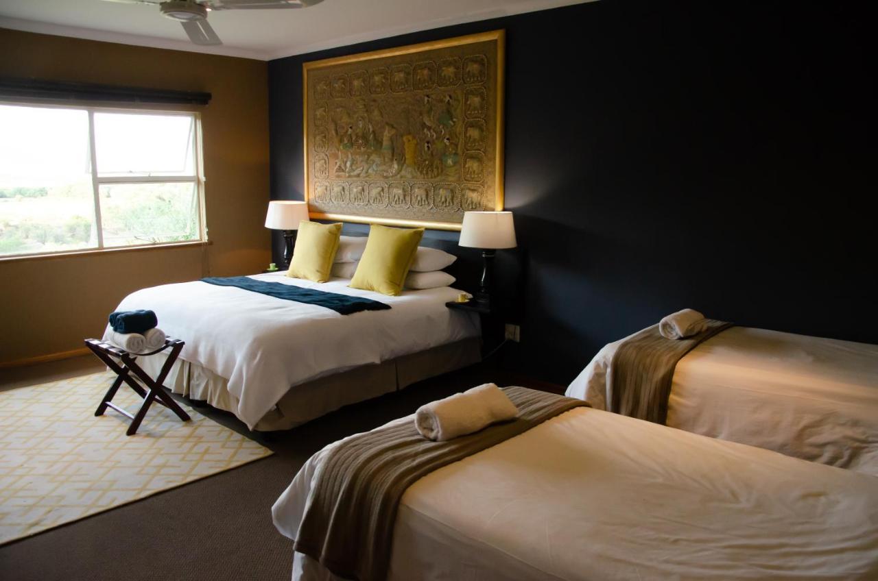 Desert Dew Guest House Hutchinson ภายนอก รูปภาพ
